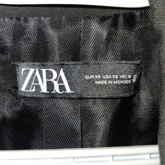 ZARA - Blazer - Picture 2 of 4